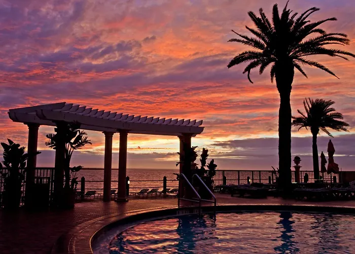 & Clearwater By Ihg 3*