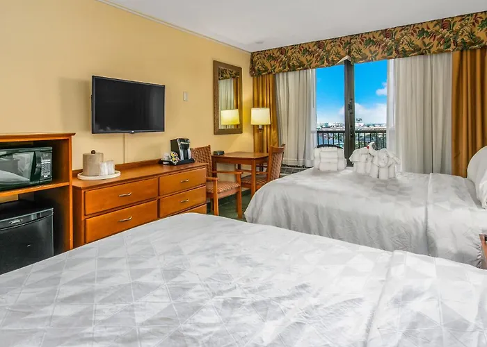 & Clearwater By Ihg