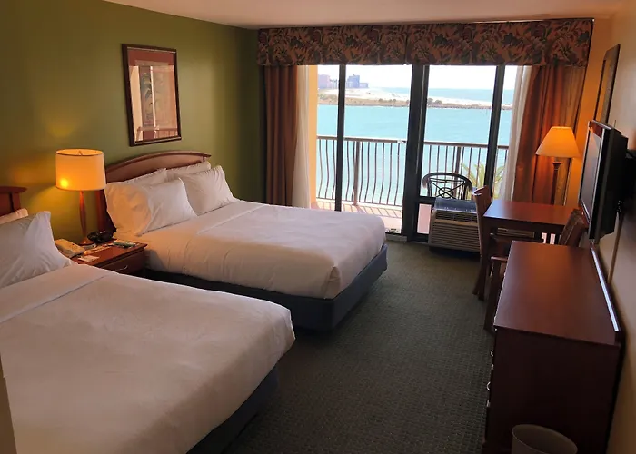 & Clearwater By Ihg 3*