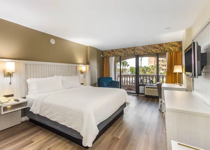 & Clearwater By Ihg